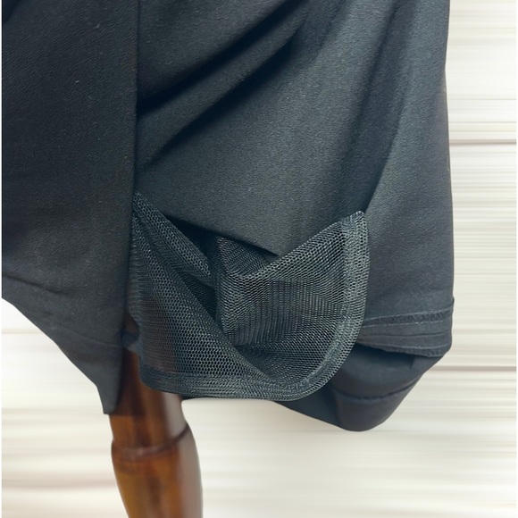 NWT Vera Wang Little Black Cocktail Sheath Dress Sleeveless Lace Panels US 6 - Picture 10 of 13